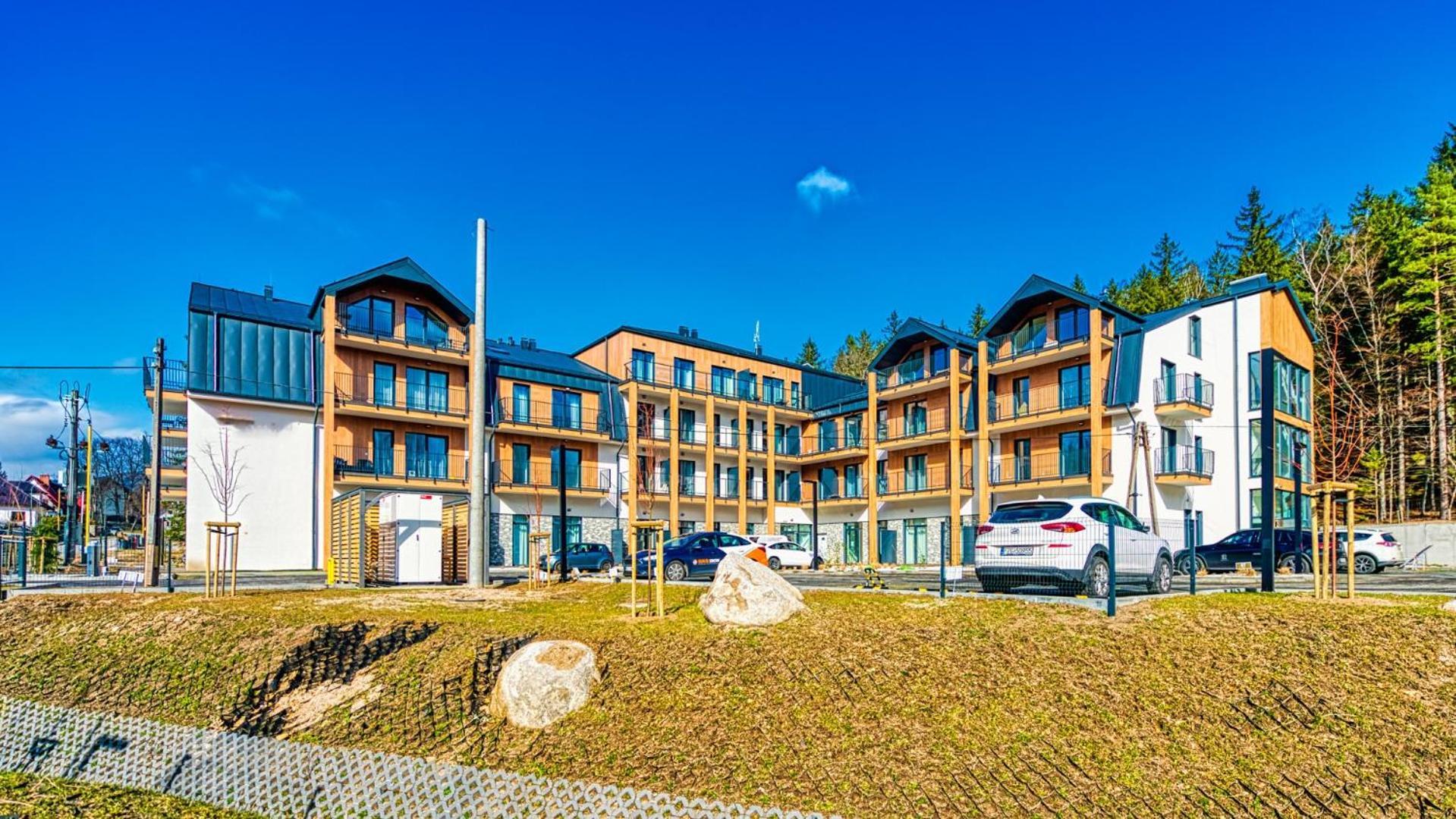 Ostoja Residence Vip Ze Strefa Relaksu I Pokojem Zabaw By Royal Aparts Шклярска-Поремба Экстерьер фото